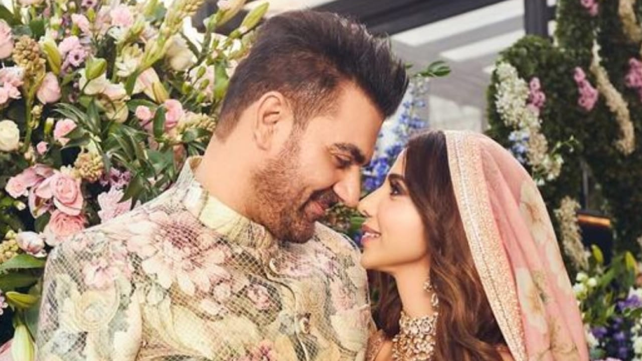 Arbaaz Khan Wedding Video: सलमान खान ने जमके लगाए ठुमके, सितारों का लगा जमावड़ा